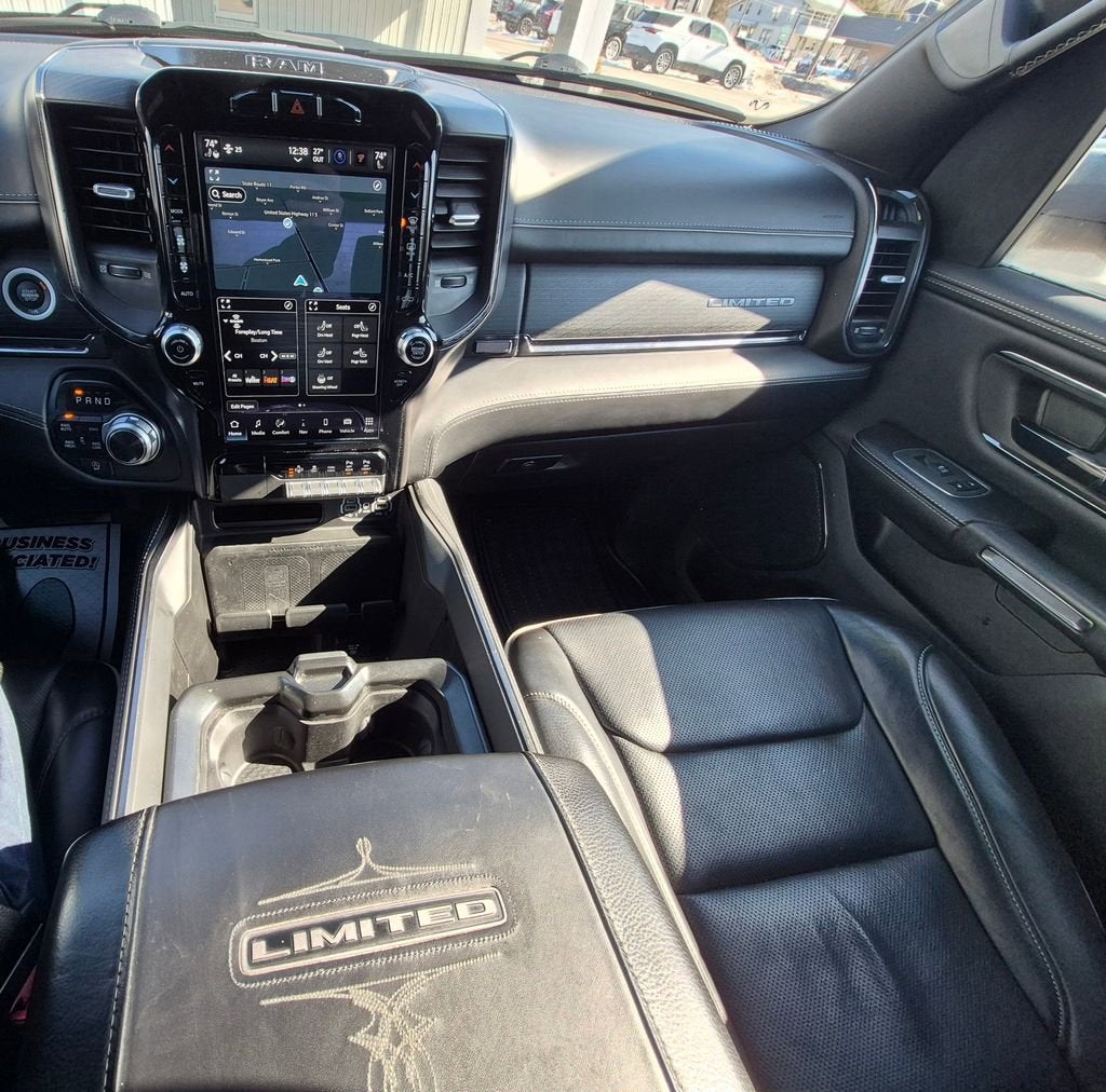 2022 RAM 1500 Limited Crew Cab 4x4 5'7" Box