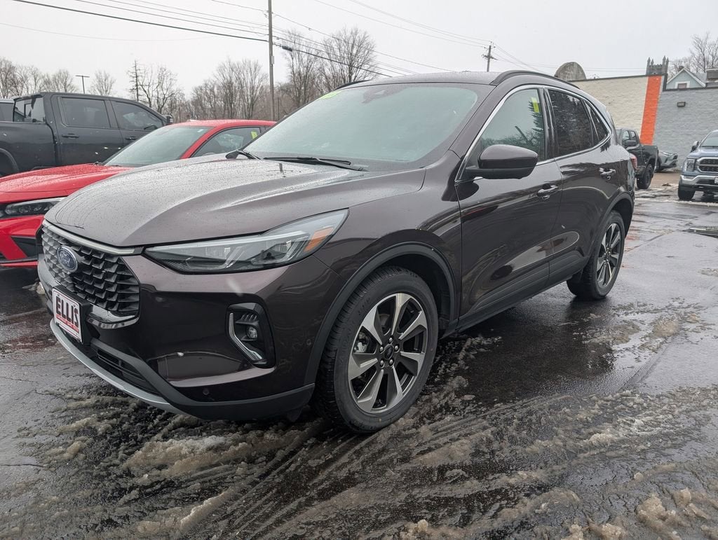 2023 Ford Escape Platinum