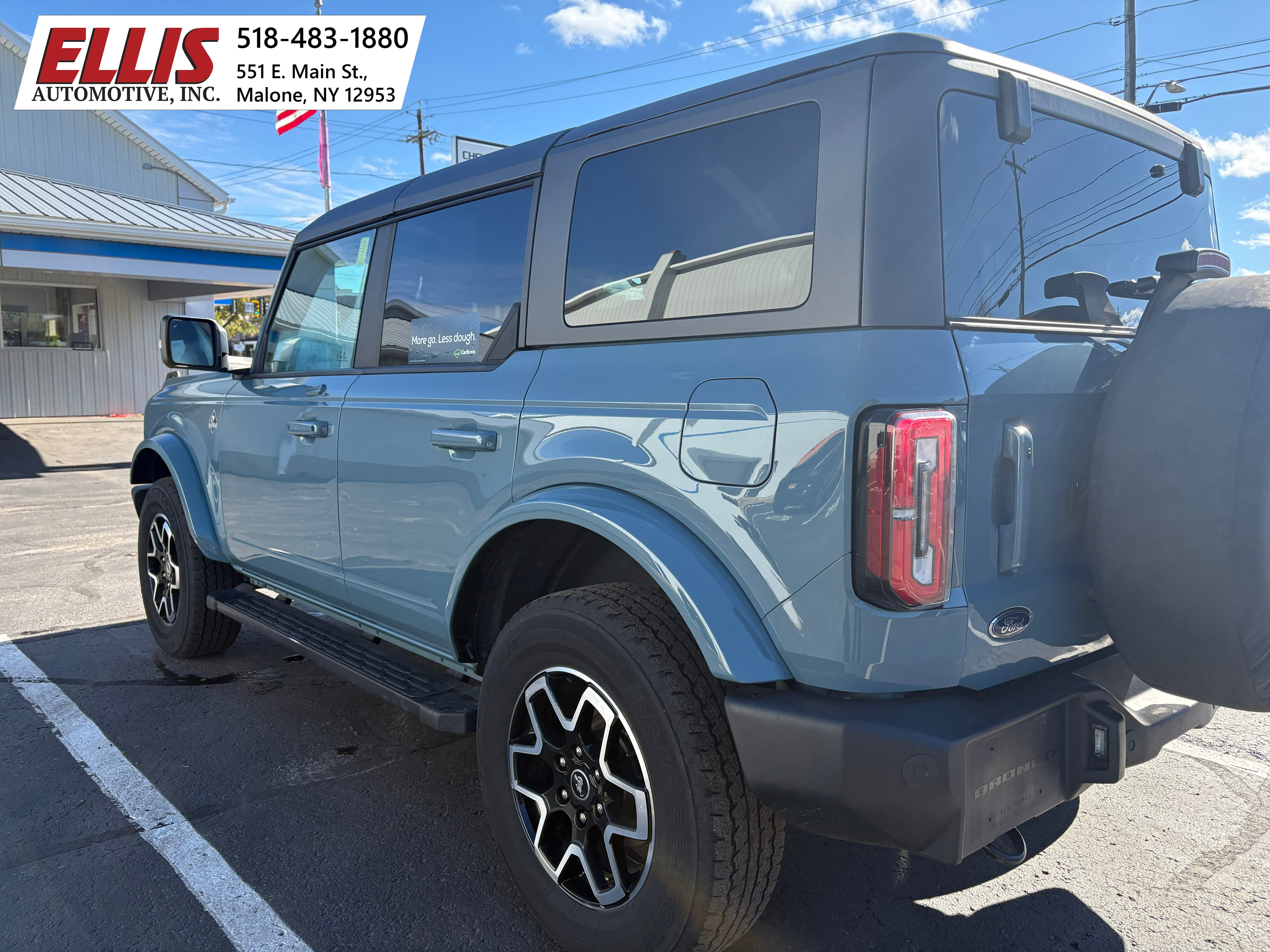 2023 Ford Bronco Outer Banks