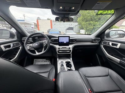 2024 Ford Explorer XLT