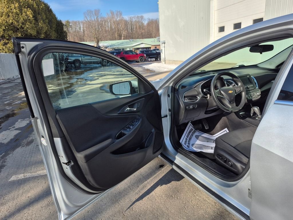 2017 Chevrolet Malibu LT