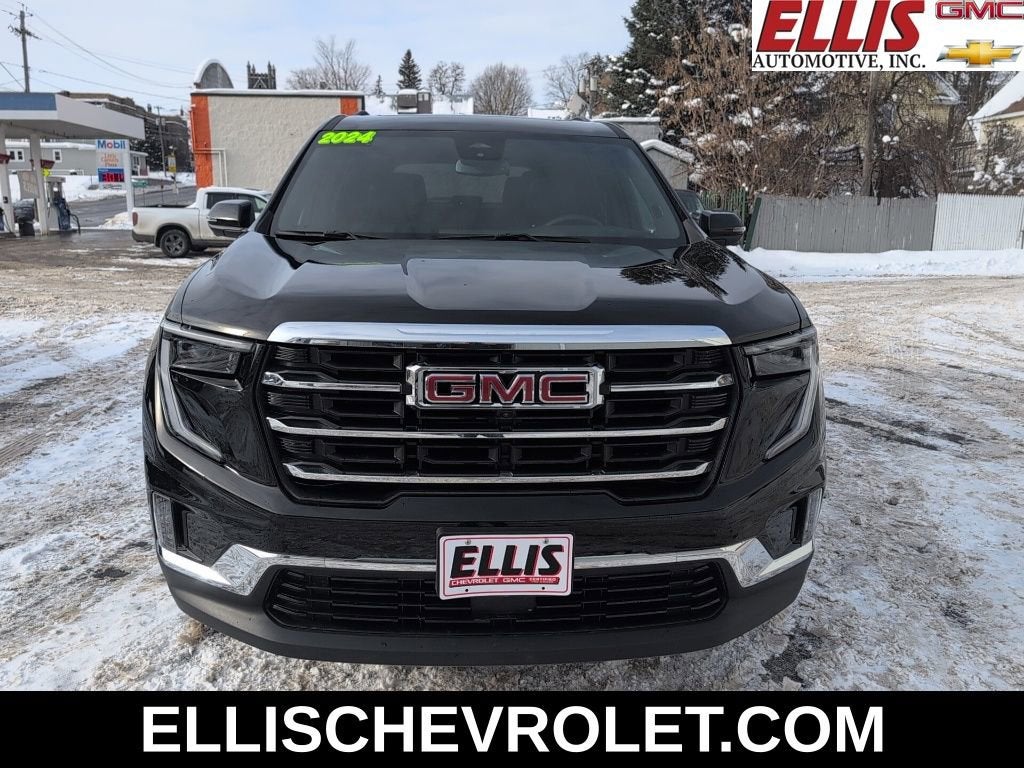 2024 GMC Acadia Elevation