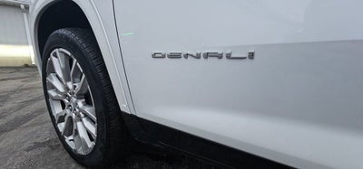 2024 GMC Acadia Denali