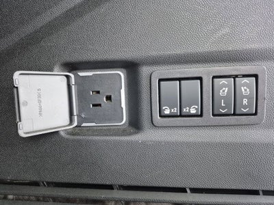 2024 GMC Yukon XL AT4