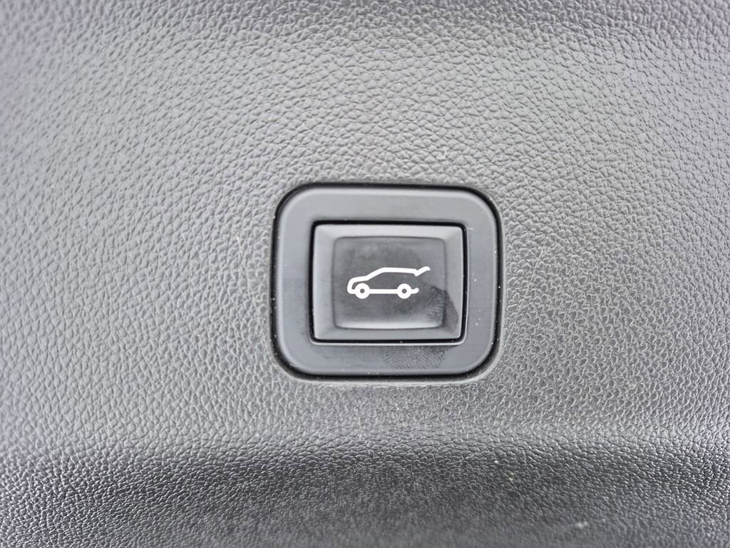 2024 GMC Yukon XL AT4