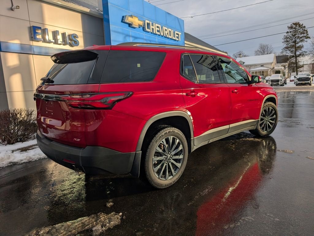 2023 Chevrolet Traverse RS