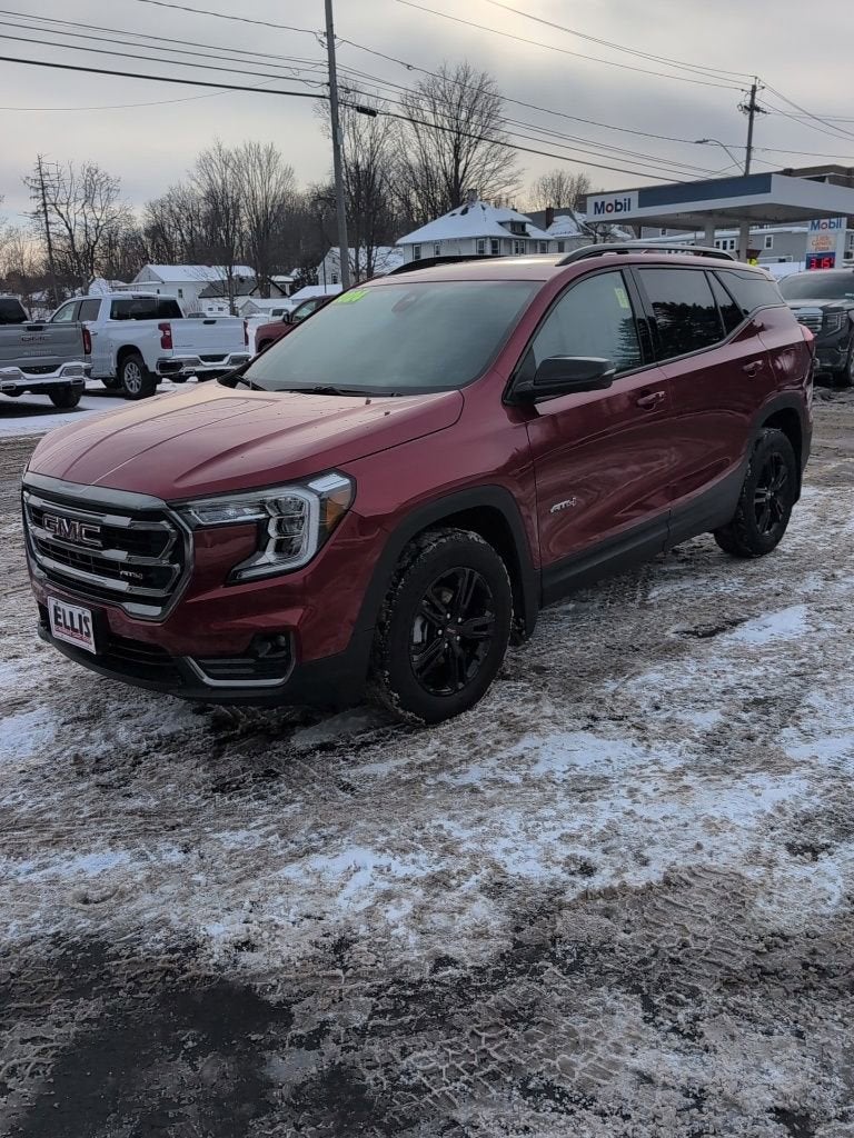 2024 GMC Terrain AT4