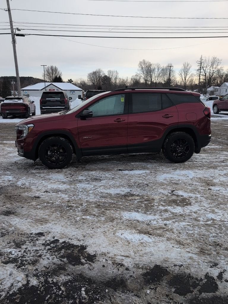 2024 GMC Terrain AT4
