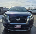 2022 Nissan Pathfinder SL 4WD