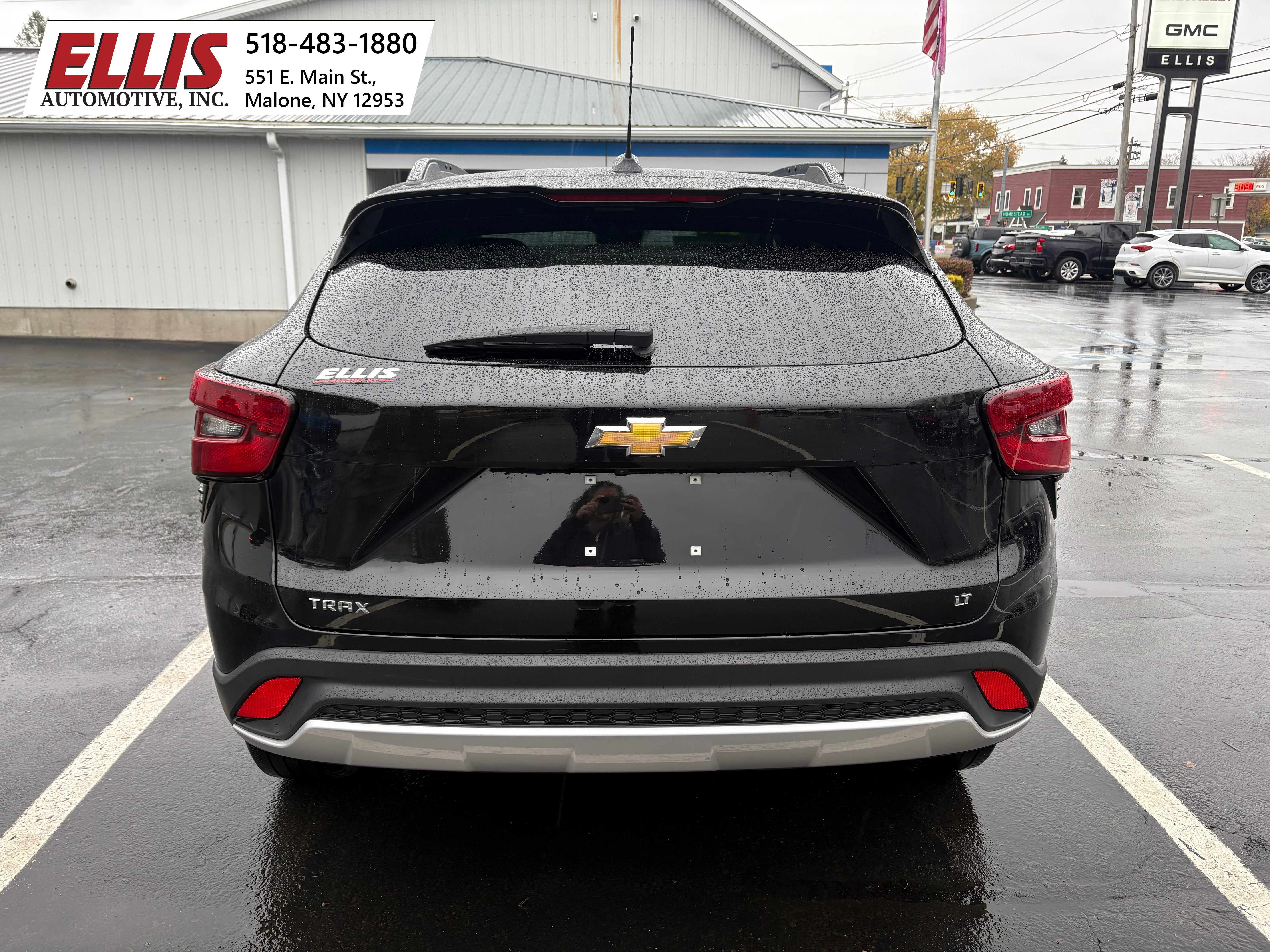 2024 Chevrolet Trax LT