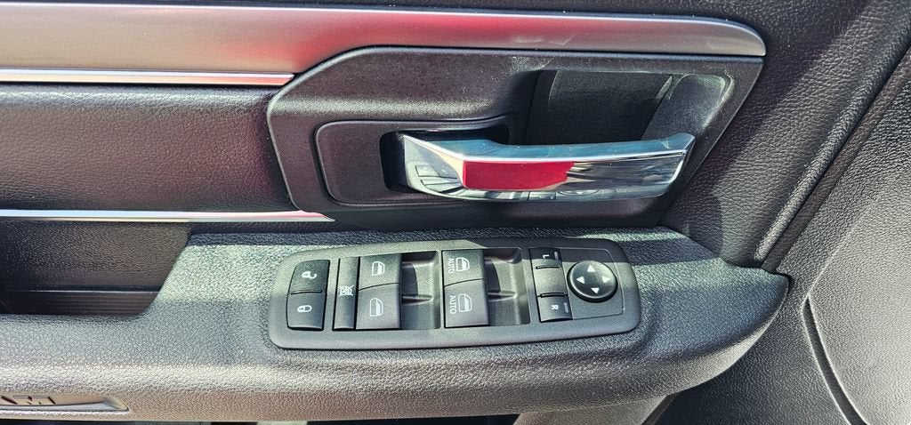 2022 RAM 1500 Classic Warlock Quad Cab 4x4 6'4" Box