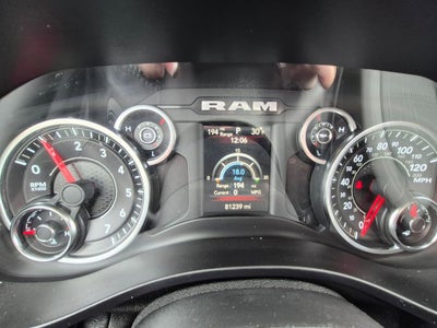 2020 RAM 1500 Big Horn Crew Cab 4x4 5'7" Box