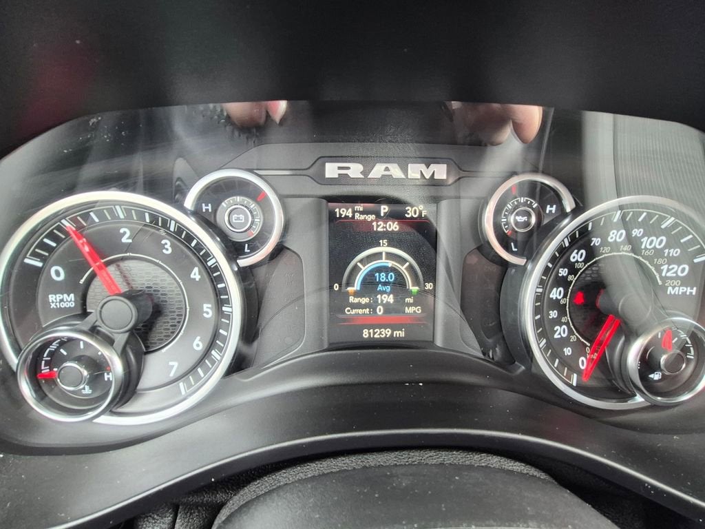 2020 RAM 1500 Big Horn Crew Cab 4x4 5'7" Box