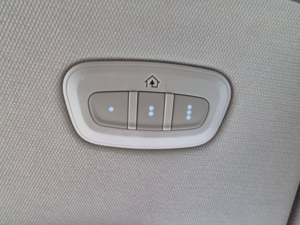 2020 RAM 1500 Big Horn Crew Cab 4x4 5'7" Box