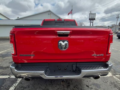 2020 RAM 1500 Big Horn Crew Cab 4x4 5'7" Box