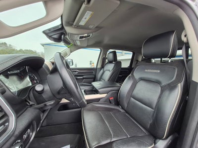 2022 RAM 1500 Laramie Crew Cab 4x4 5'7" Box