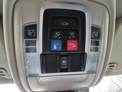 2022 RAM 1500 Laramie Crew Cab 4x4 5'7" Box