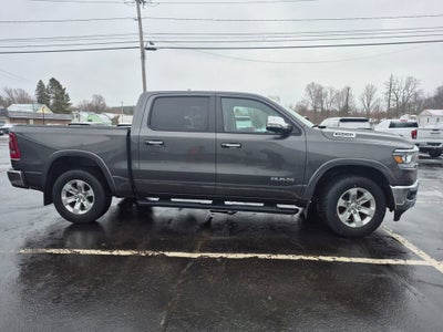 2022 RAM 1500 Laramie Crew Cab 4x4 5'7" Box