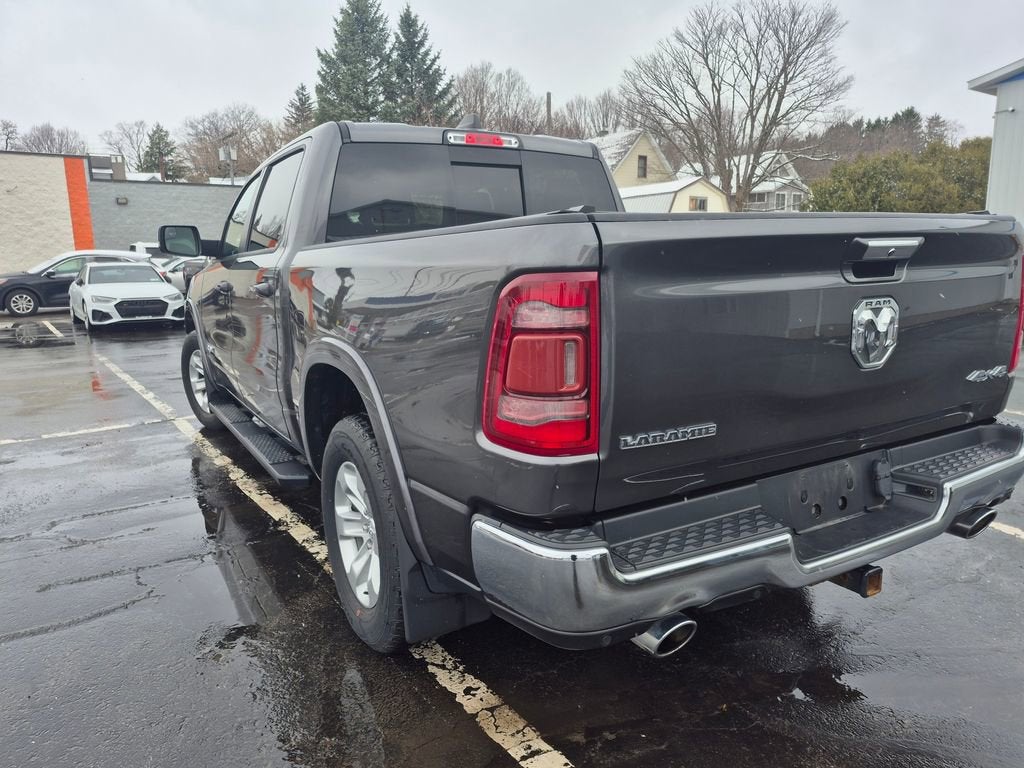 2022 RAM 1500 Laramie Crew Cab 4x4 5'7" Box