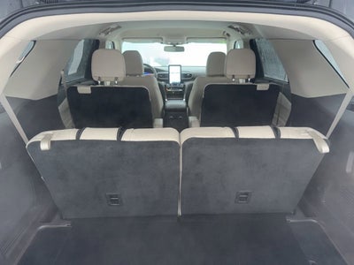 2022 Ford Explorer Platinum