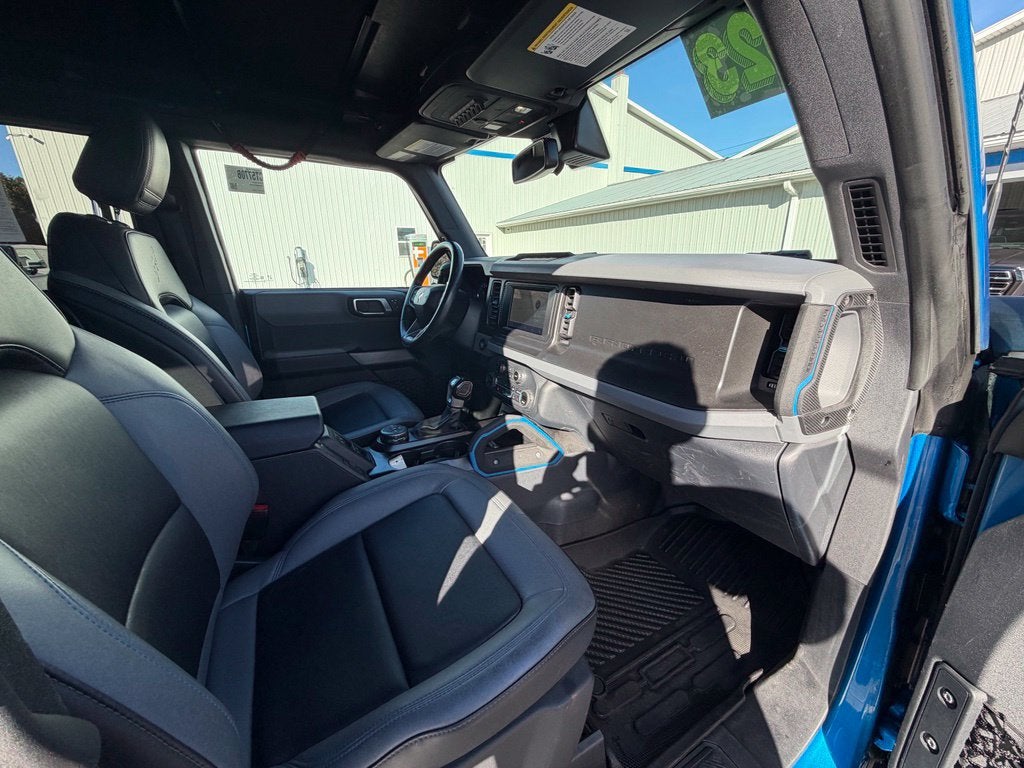 2023 Ford Bronco Base