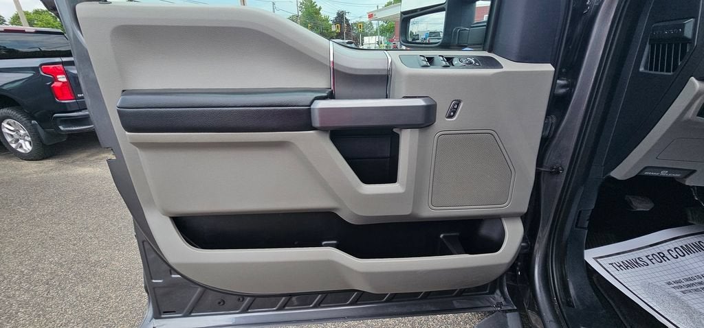 2022 Ford F-350 XLT