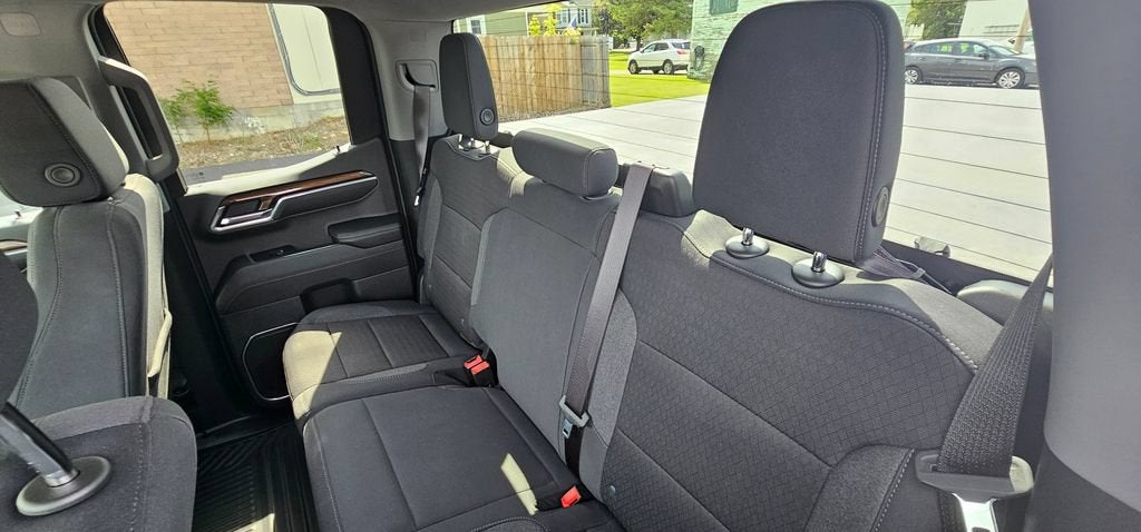 2023 Chevrolet Silverado 1500 LT (2FL)
