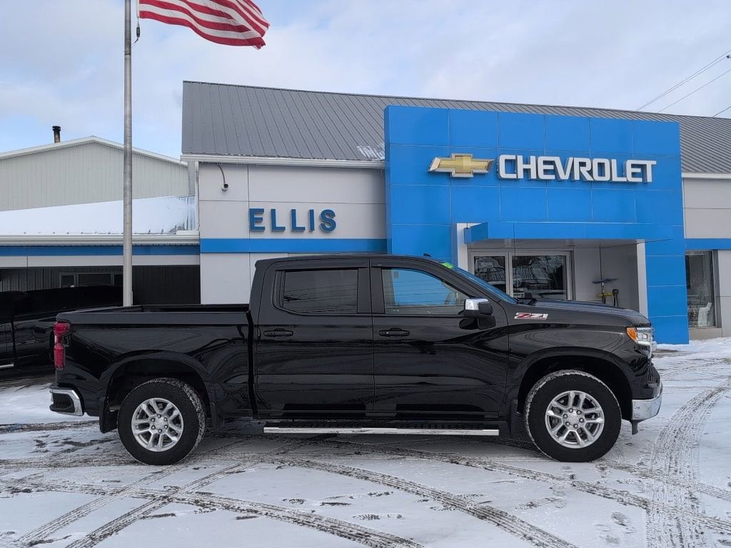 2024 Chevrolet Silverado 1500 LT