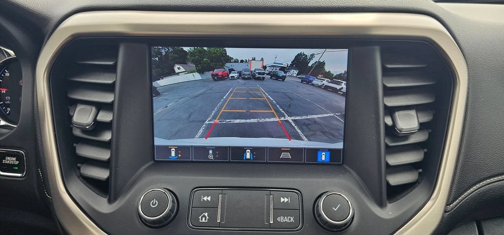 2022 GMC Acadia Denali