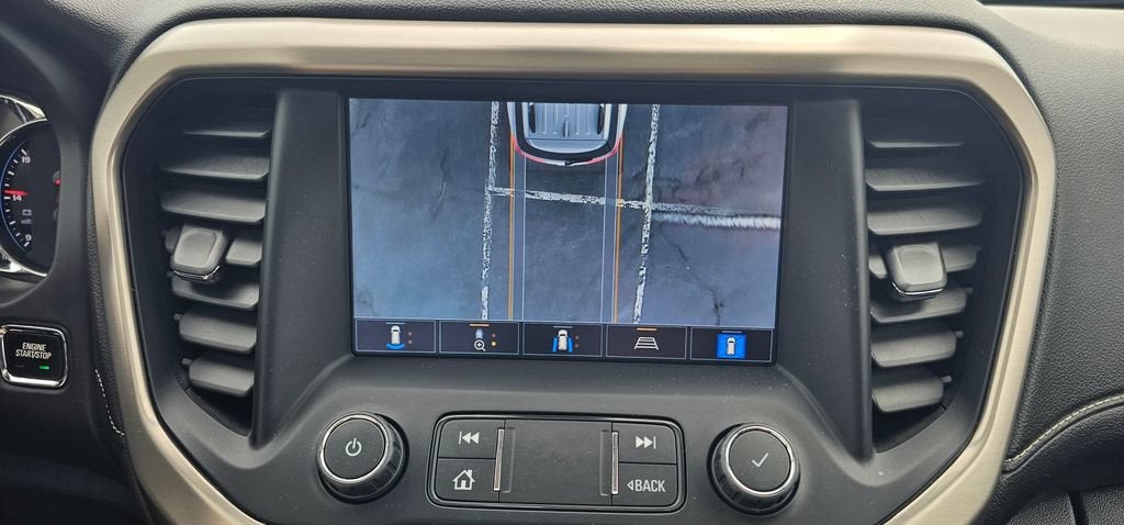 2022 GMC Acadia Denali