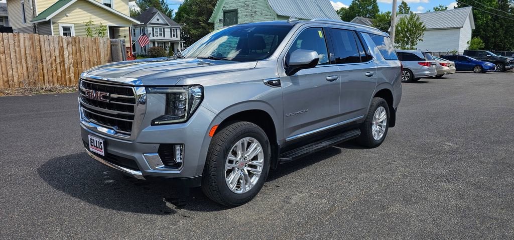 2023 GMC Yukon SLT