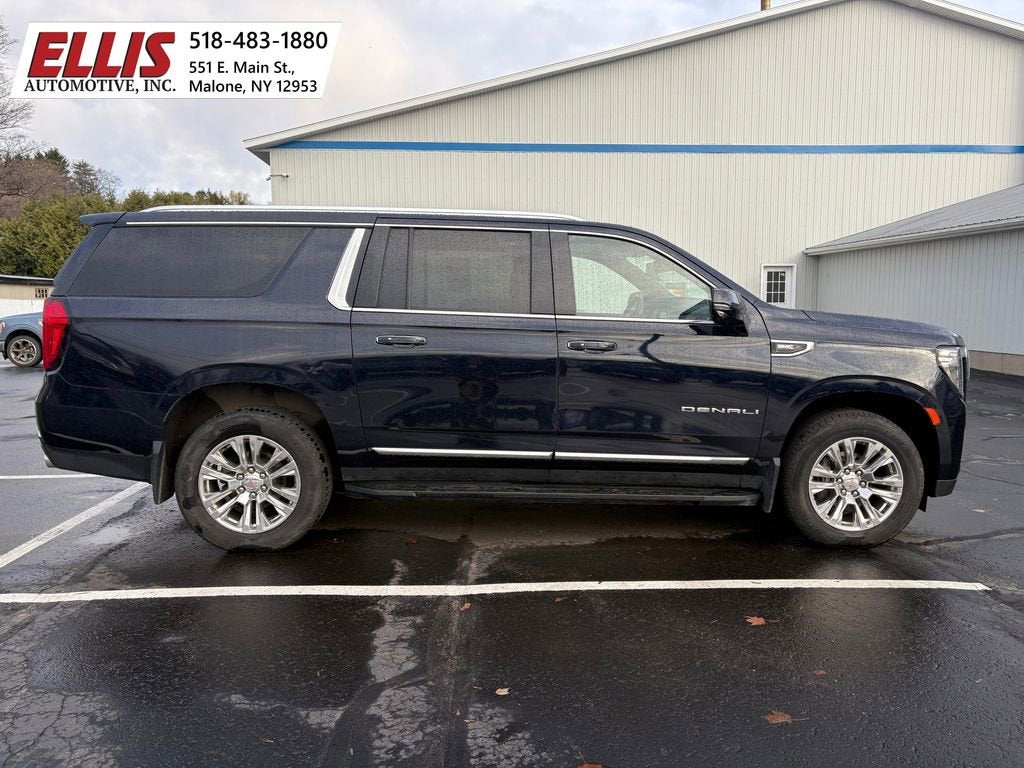 2022 GMC Yukon XL Denali