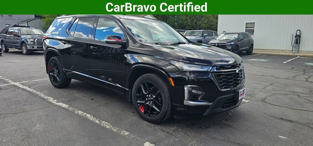 2023 Chevrolet Traverse AWD Premier's photo