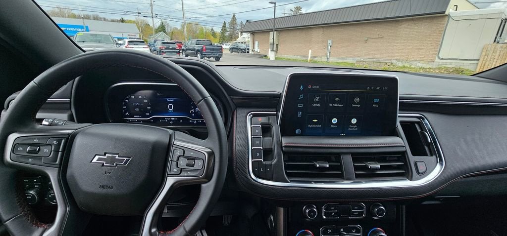 2024 Chevrolet Suburban RST