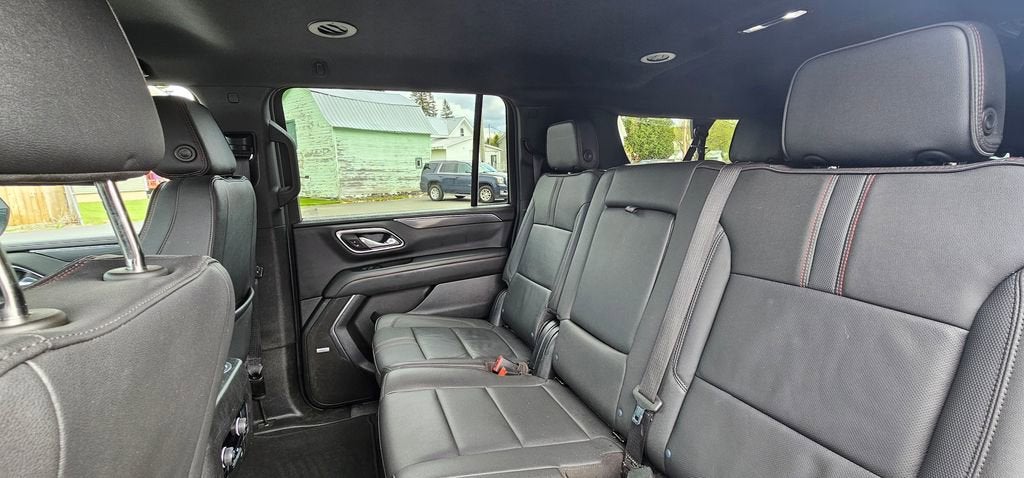 2024 Chevrolet Suburban RST