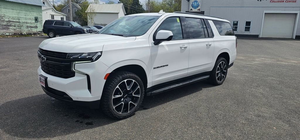 2024 Chevrolet Suburban RST