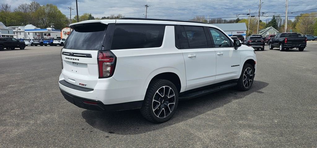 2024 Chevrolet Suburban RST