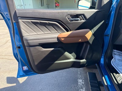 2024 GMC Canyon AT4