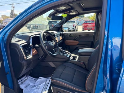 2024 GMC Canyon AT4