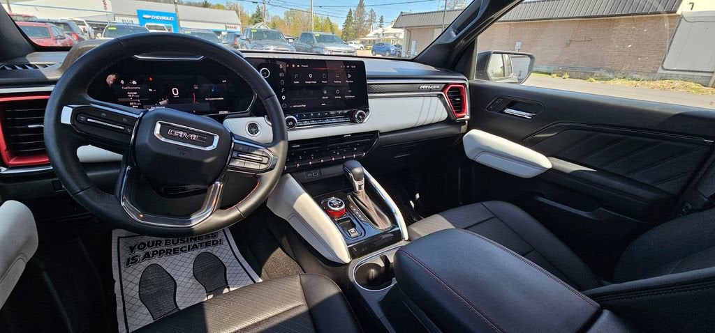 2023 GMC Canyon AT4X