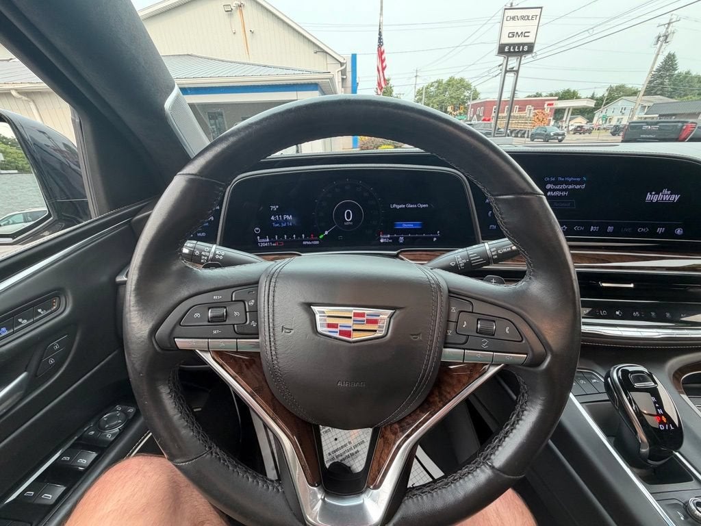 2023 Cadillac Escalade ESV Sport Platinum