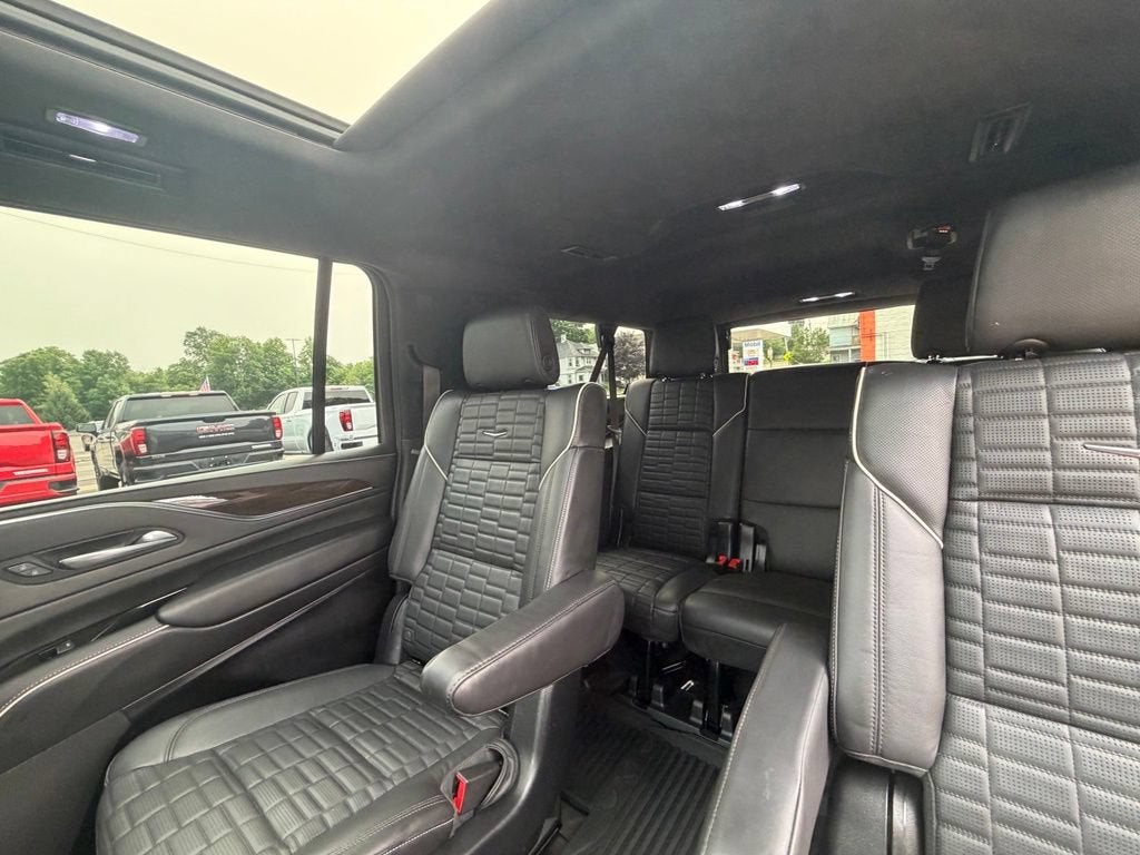 2023 Cadillac Escalade ESV Sport Platinum