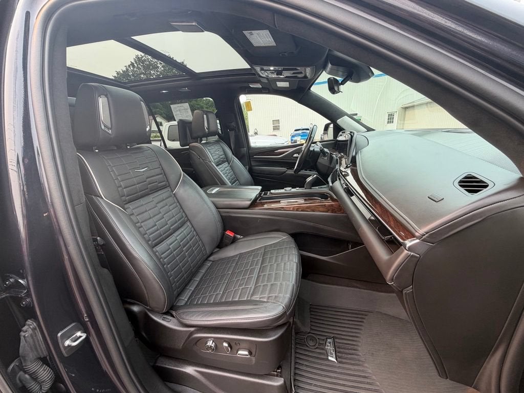 2023 Cadillac Escalade ESV Sport Platinum