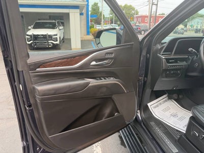 2023 Cadillac Escalade ESV Sport Platinum