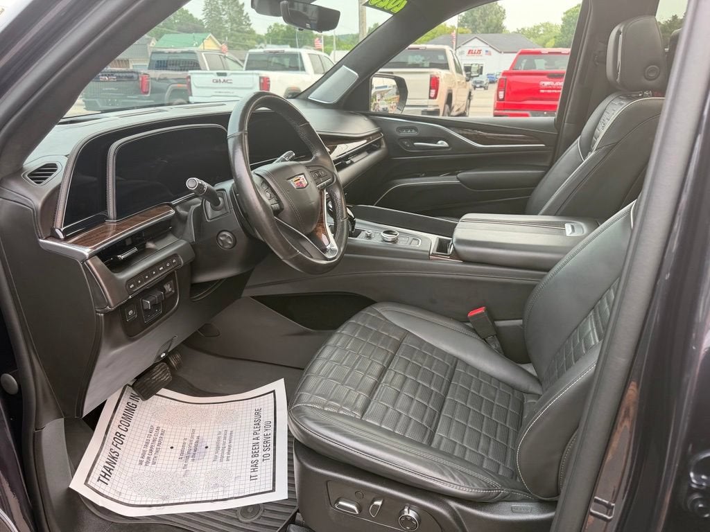 2023 Cadillac Escalade ESV Sport Platinum