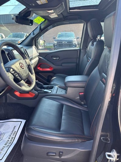 2024 Nissan Frontier Crew Cab PRO-4X 4x4