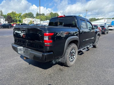 2024 Nissan Frontier Crew Cab PRO-4X 4x4