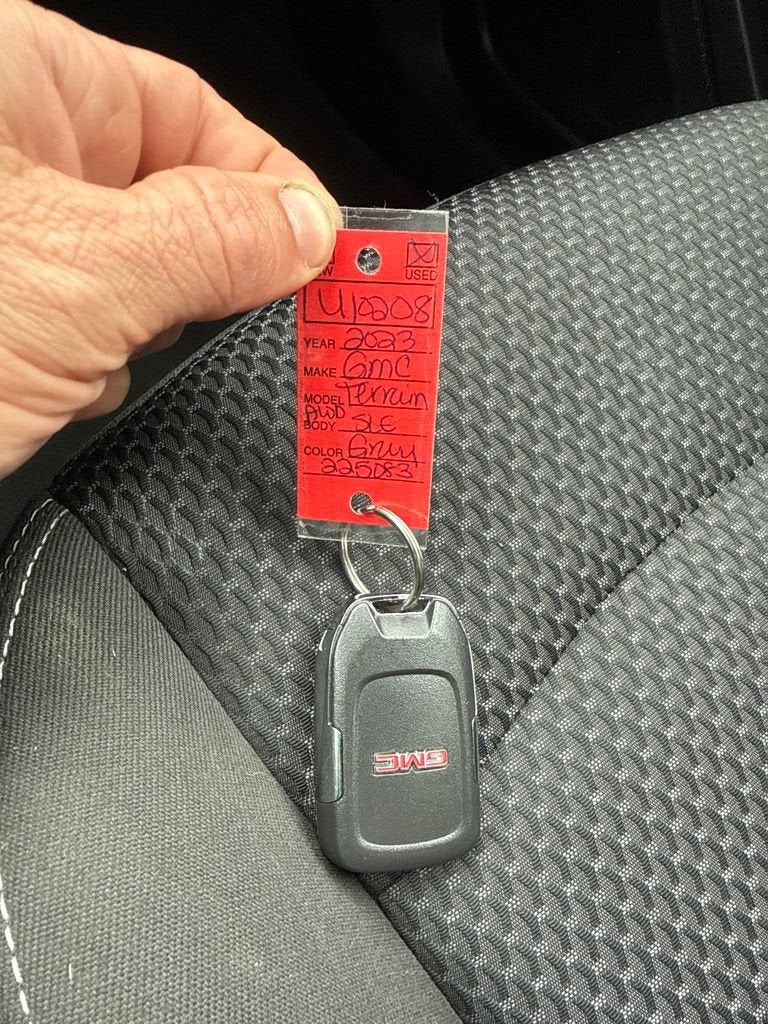 2023 GMC Terrain SLE