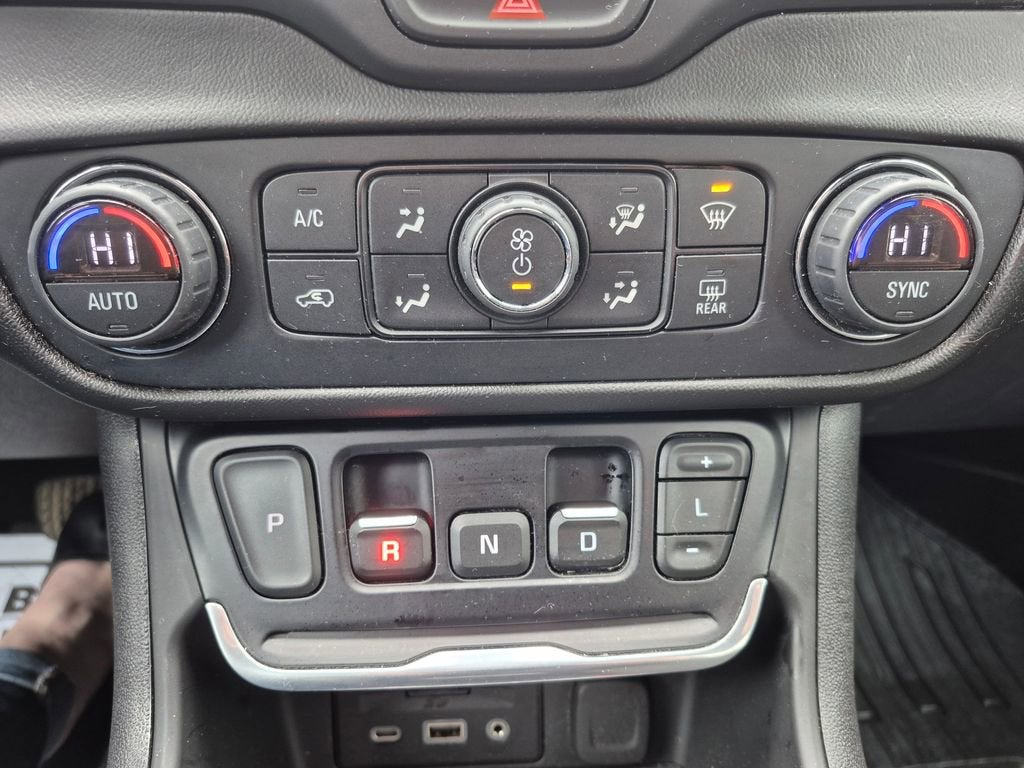 2021 GMC Terrain SLE