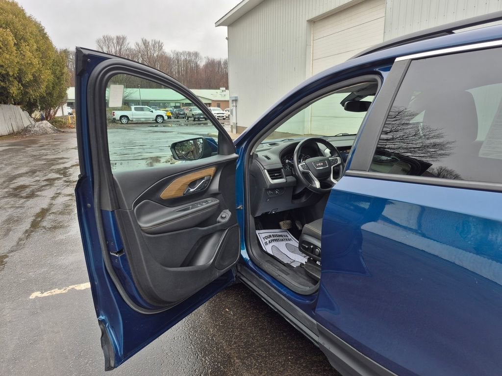 2021 GMC Terrain SLE